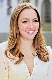 Kayla  Bagwell, MD